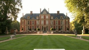 chateau-de-wideville-front-wide-511x288