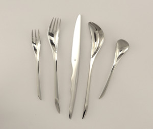 Zaha place setting