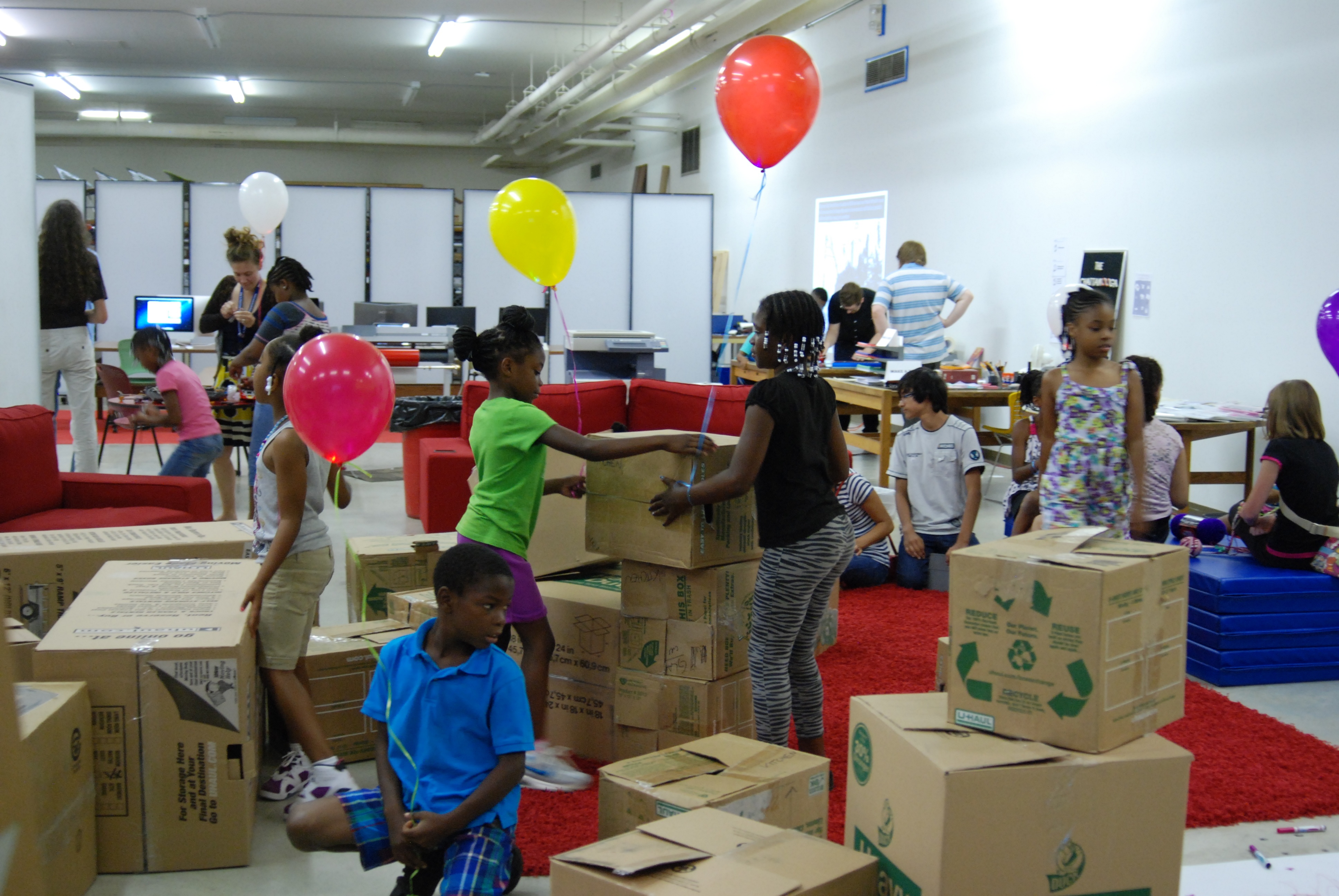 children in the library's maker space