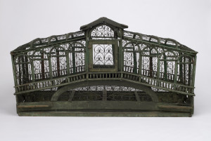 a birdcage in the shape of the Rialto Bridge in Venice, Italy