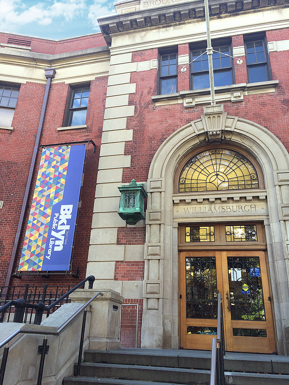 exterior of Williamsburgh library