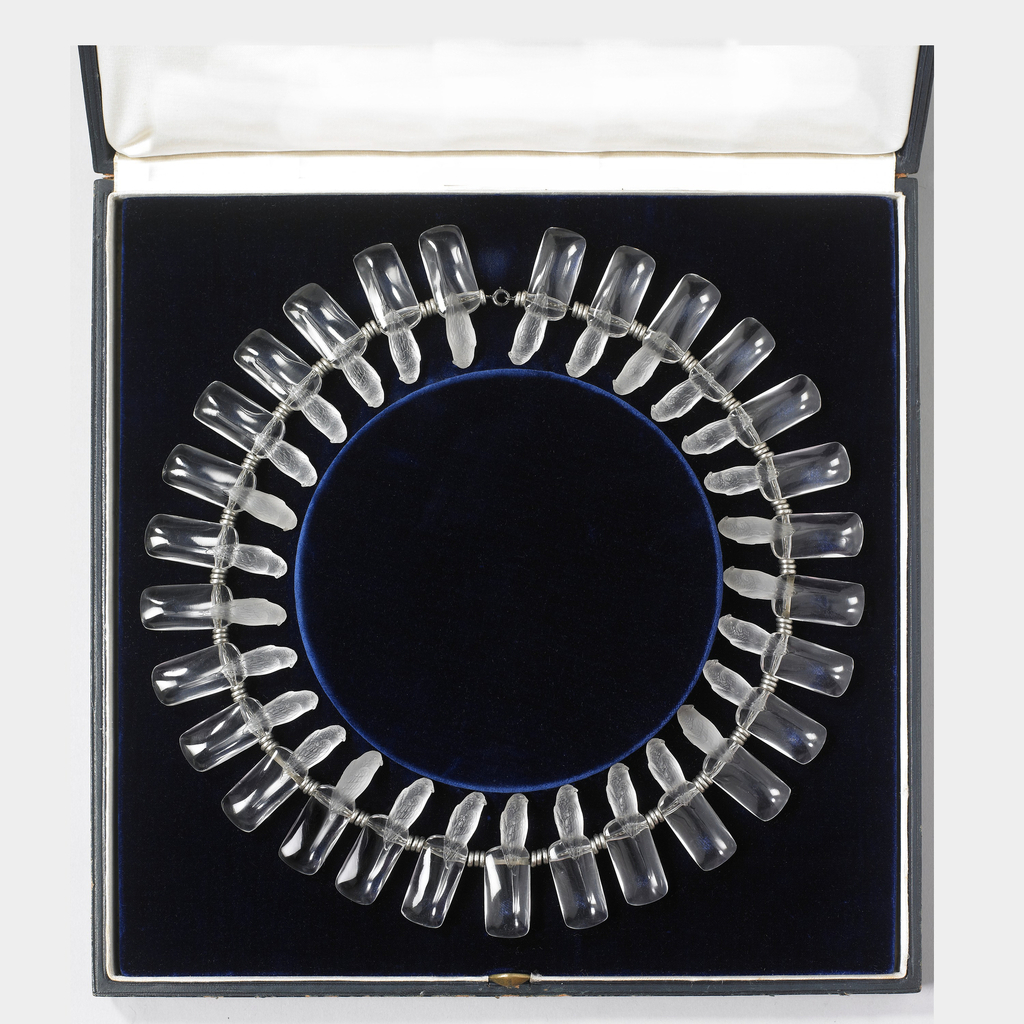 Picture of a Lalique necklace