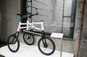 A three-wheeled mobility aid designed to encourage people to participate in outdoor exercise on rough terrain now on view in Access+Ability. Scroll down for information about verbal description tours of the exhibition.